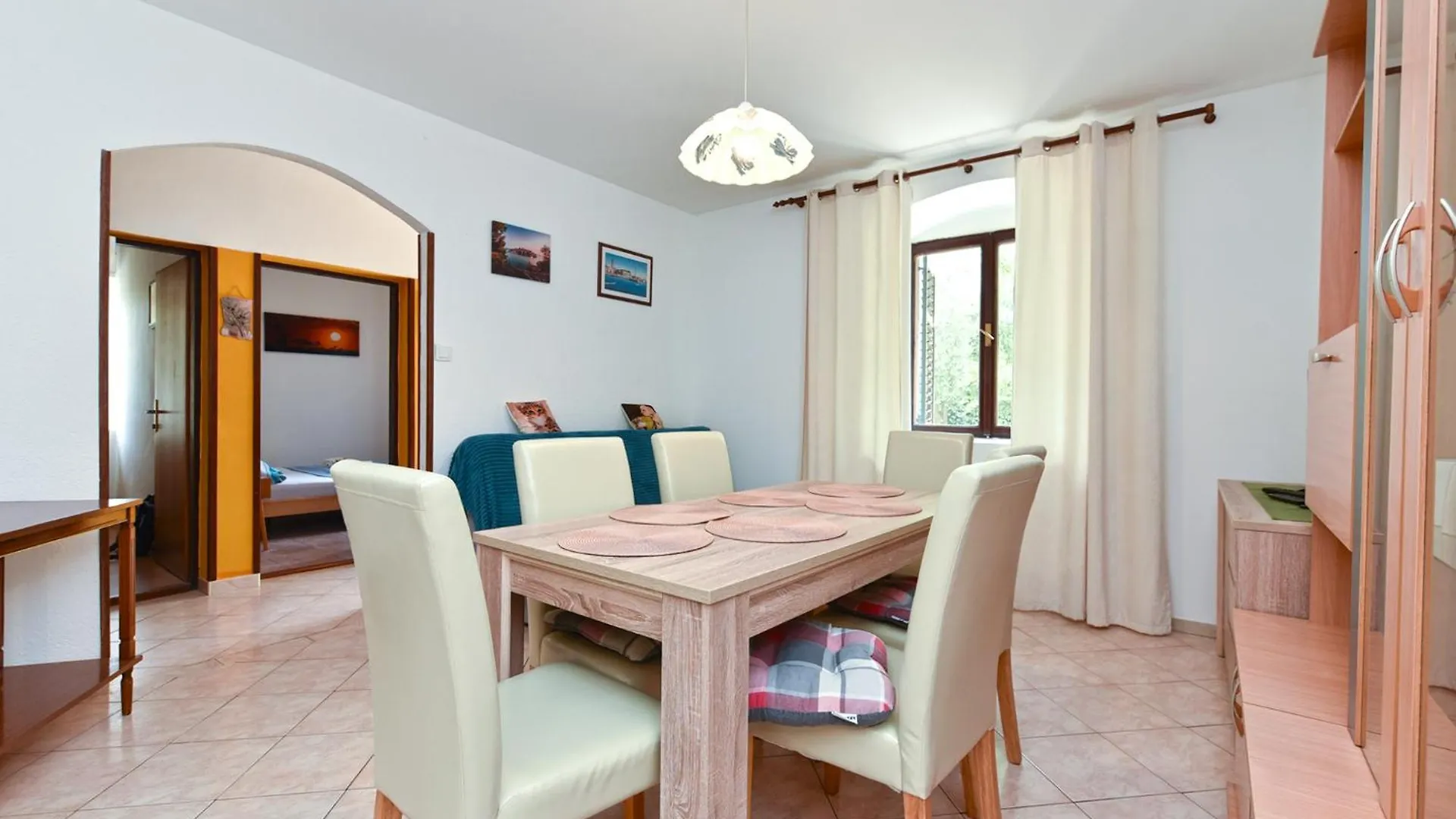 Apartment Zivko 2331 Fazana